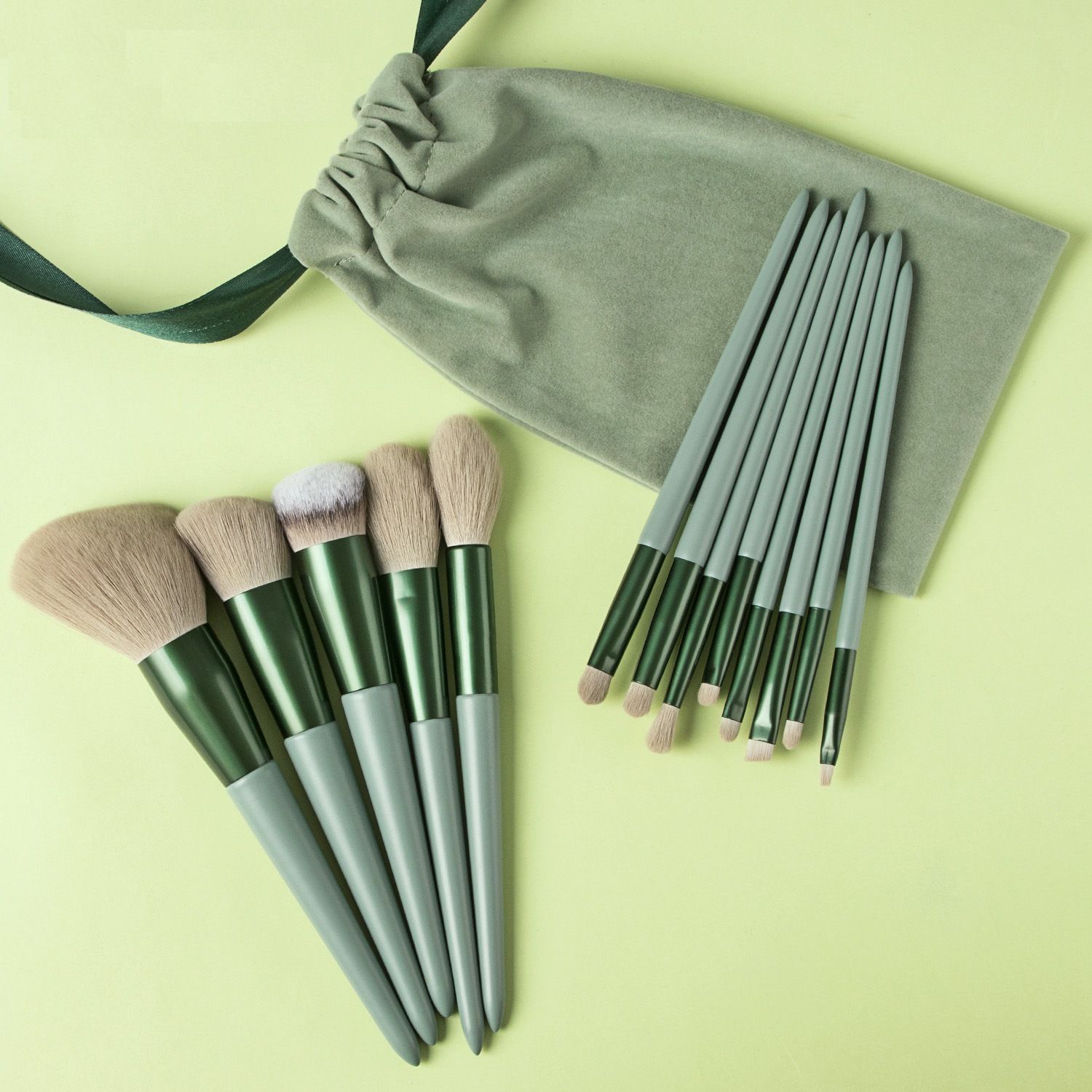 New 13 piece Four Season Makeup Brush Set Super Soft Fiber foundation make-up Repairing Brush Makeup Tool Plush Bag