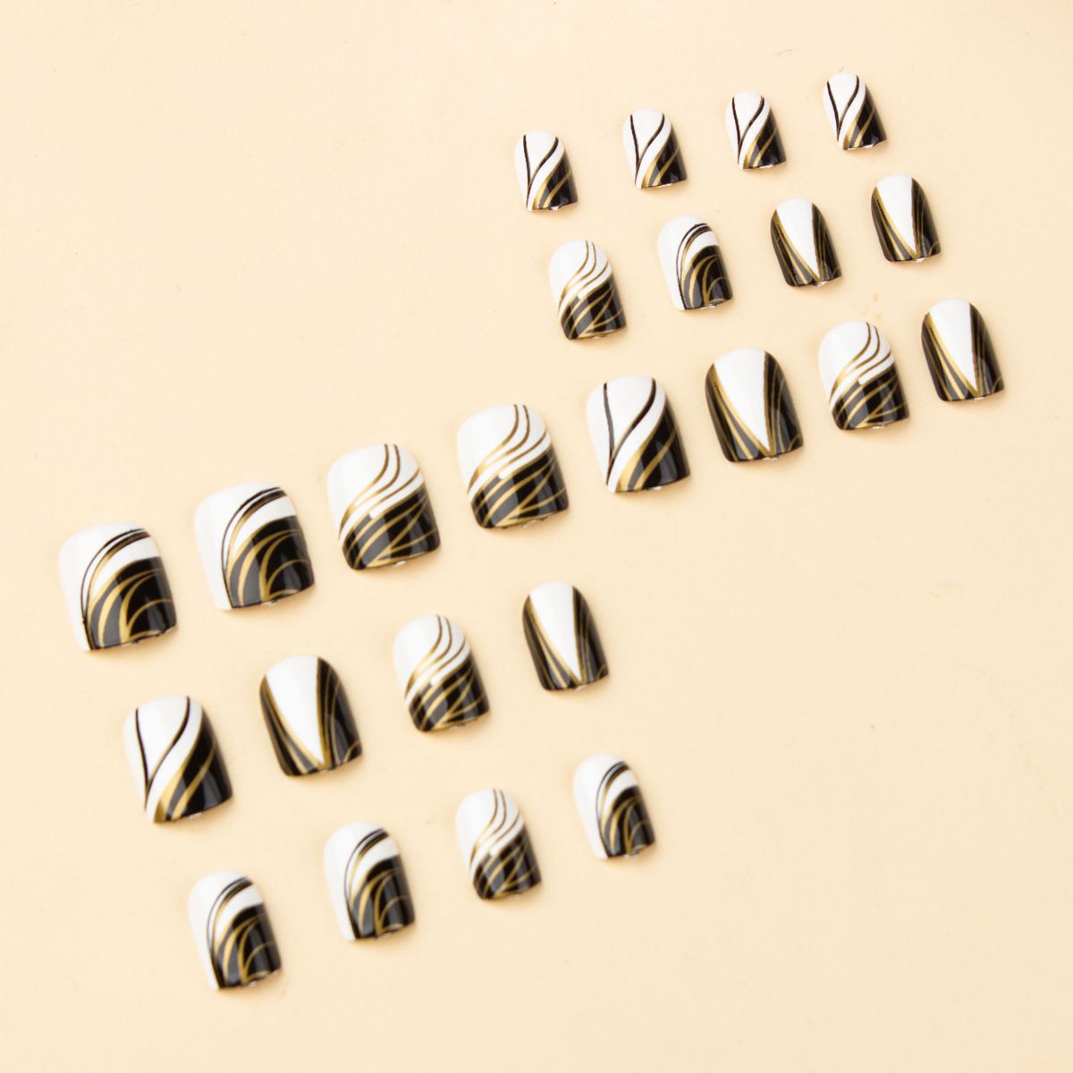 24 pieces of European and American French line patterns, black and white nail art, gold lines, high-end sense, fake nails, wearable nails, removable nail art pieces, nail art pieces, short almond nail