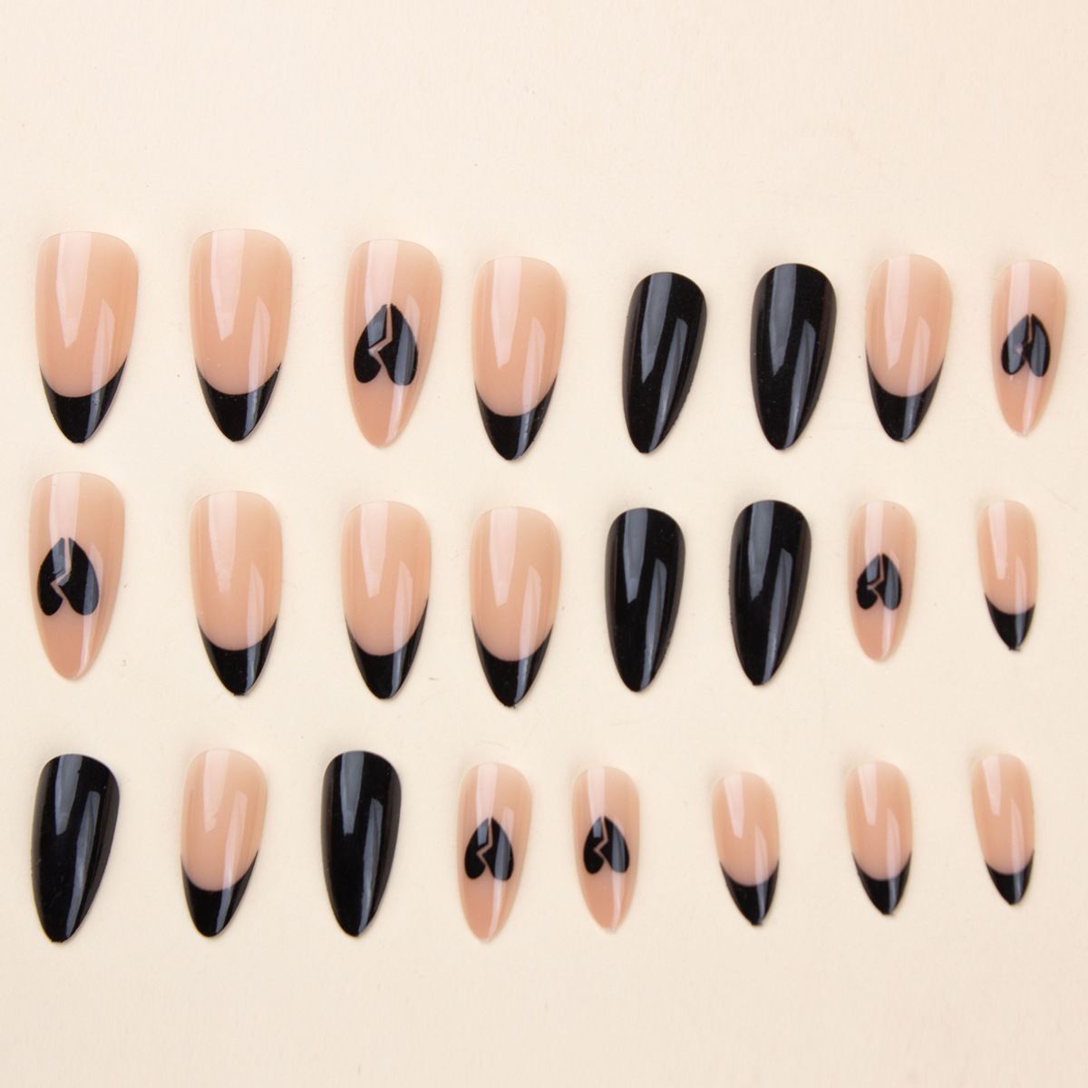 Valentine's Day nail art with French temperament, black heart-shaped French high-end peach heart nail stickers, finished nail art, 24 piece box, armored sheet