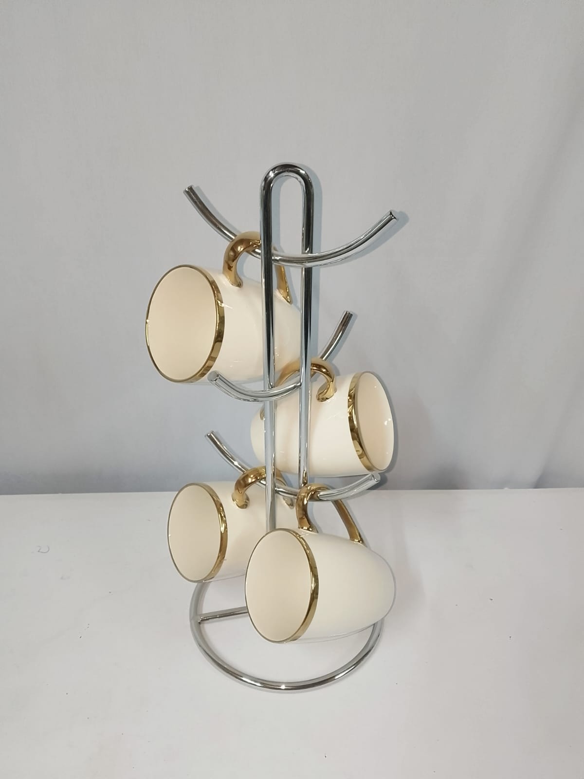 🔥 NEW ARRIVAL OFFER! 🔥 Heavy-Duty Silver Cup Holder Rack 🏆 – 6 Hooks V-Shape Stand ☕🍵 | Premium Stainless Steel Organizer 🥇 Easy Hanging & Modern Kitchen Storage 🏡✨