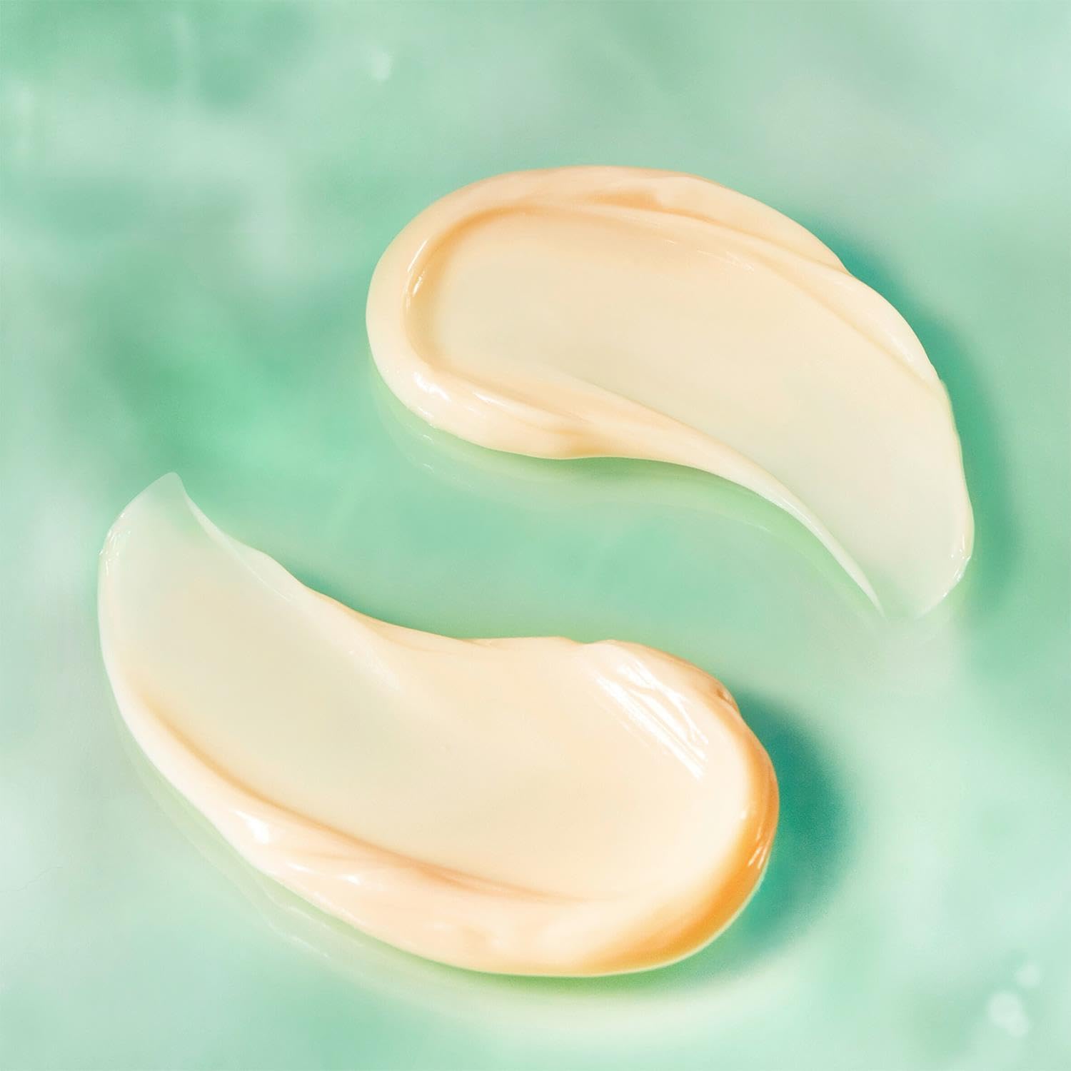 Dove Summer Luminous Body Love Care + Visible Glow Gradual Self-Tanning, Body Lotion with Ceramide Restoring Serum for all Skin Types, giving natural-looking, sun-kissed radiance from First use-400ml.