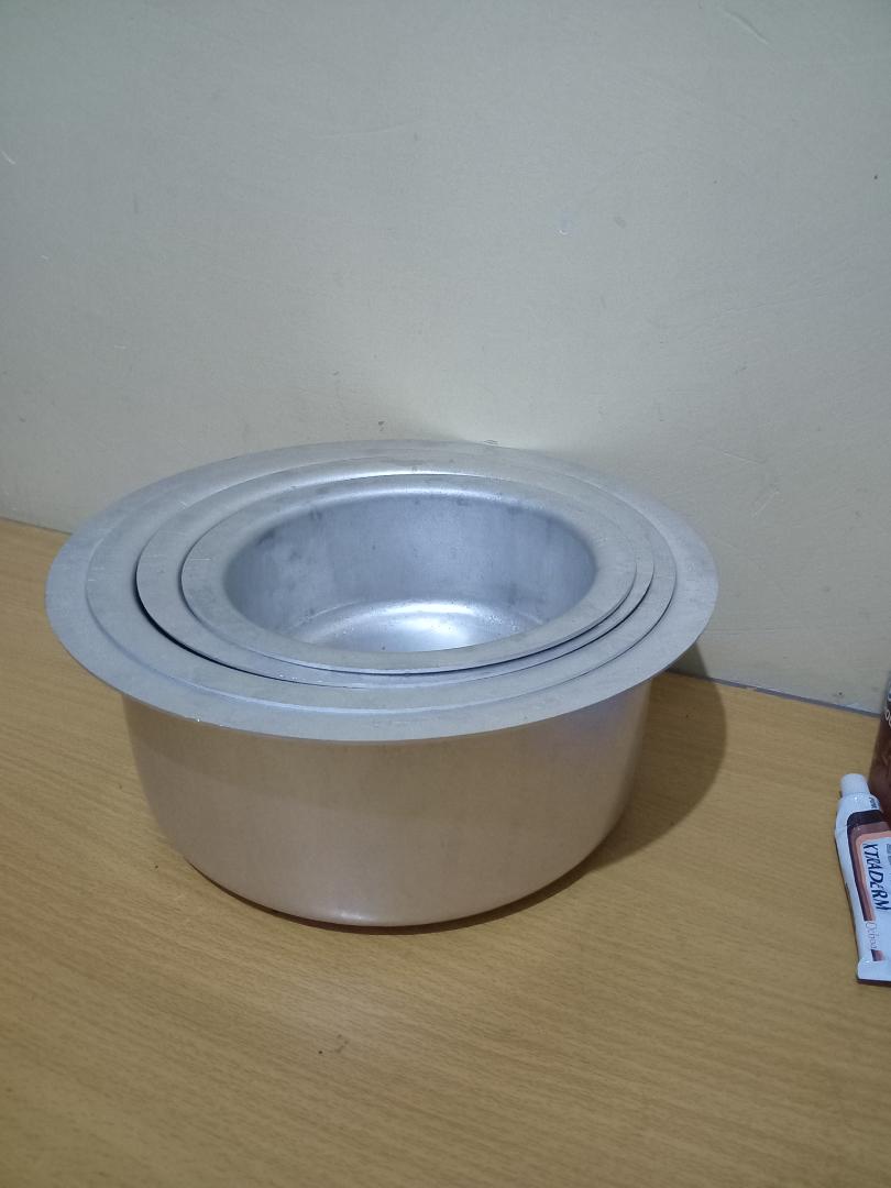 alminium  kaluworks  sufurias .easy to clean ..heavy duty quality