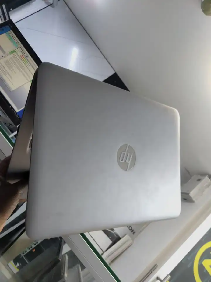 BEST PERFORMING HP ELITEBOOK 840 6TH GENERATION INTEL COI5 8GB RAM MEMORY 256GB SSD 14INCHES SILVER COLOR LAPTOP