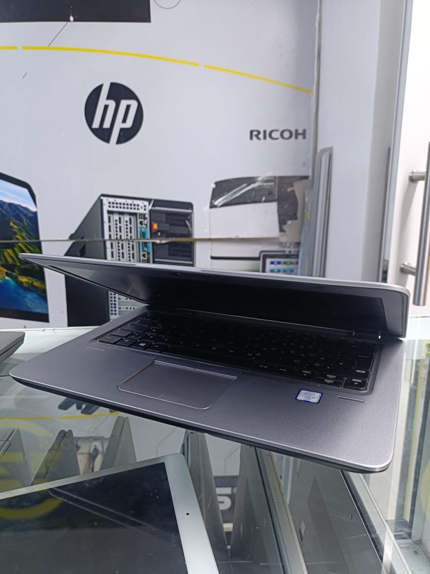 HP EliteBook 820 G3 | Core i5 6th Gen | 8GB RAM | 256GB SSD | Ultra-Slim Business Laptop – Reliable, Portable, and Powerful for Professionals
enjoy seamless multitasking and quick data access