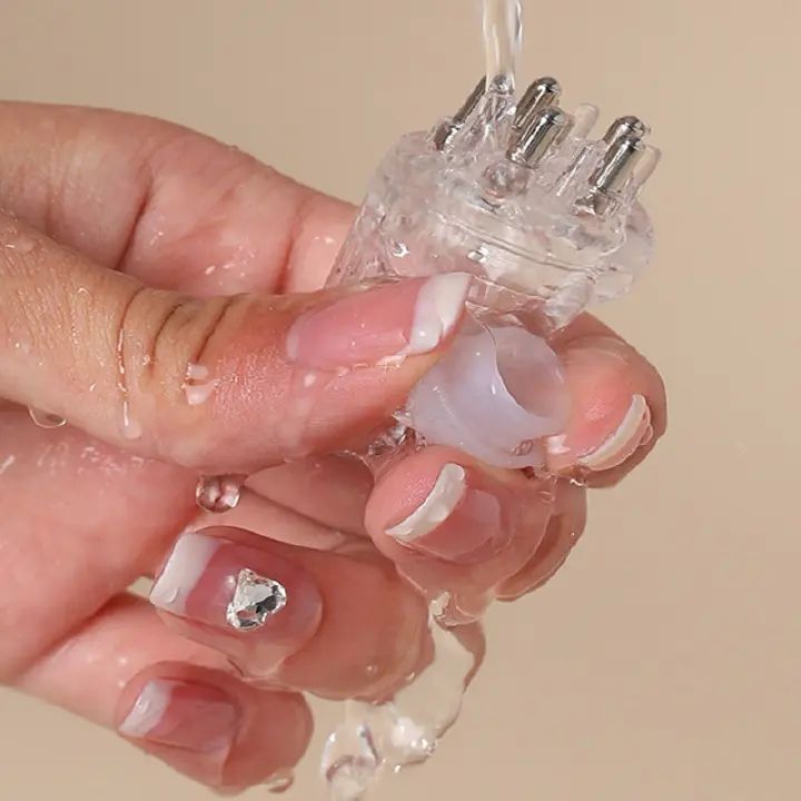 Scalp Applicator Liquid Comb Portable Mini Massage Comb Essential Oil Liquid Guiding Massager Anti Hair Loss Scalp Care Tools C-518