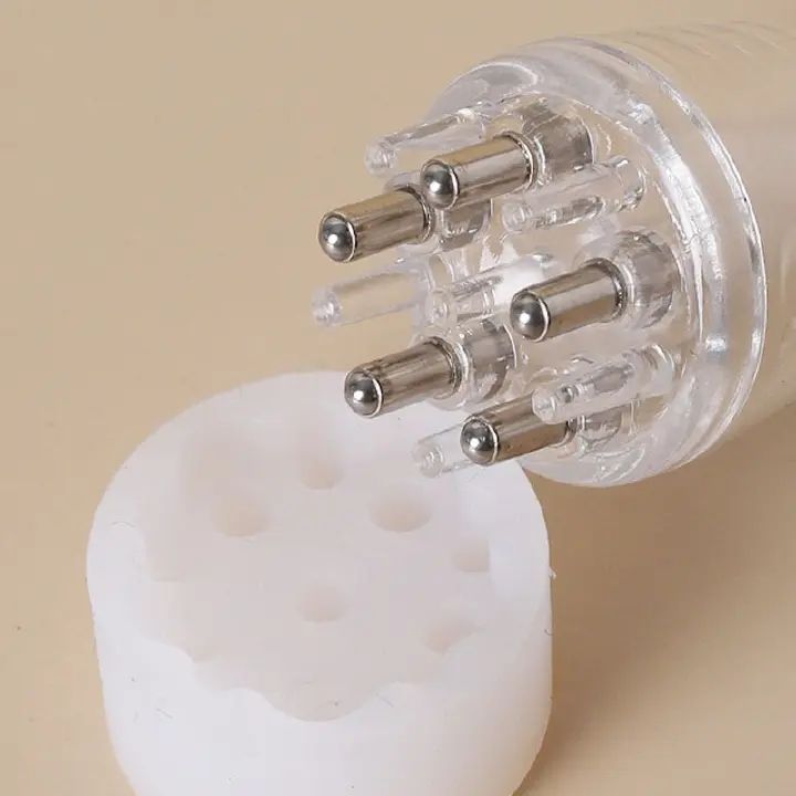 Scalp Applicator Liquid Comb Portable Mini Massage Comb Essential Oil Liquid Guiding Massager Anti Hair Loss Scalp Care Tools C-518