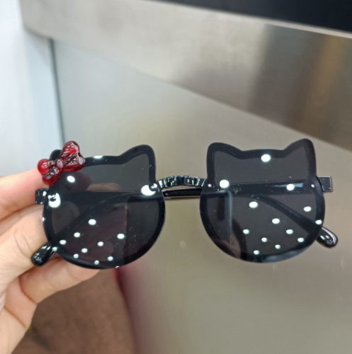 Kids Summer Cute Kitten Sunglasses Arched Acrylic Outdoor Sunscreen Baby Sunglasses Girls Classic Kids Boys Glasses
FZ-449