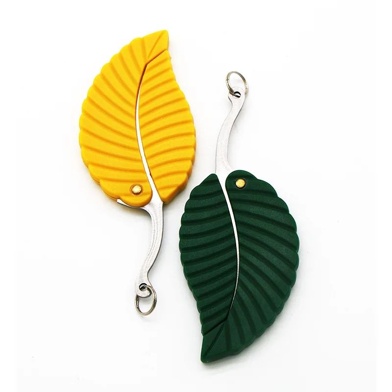 Creative Leaf Folding Pocket Knife Self Defense Kitchen Fruit Peeler Portable Mini Keychain Cut Paring Outdoor Camping Knife C-493