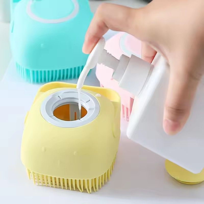 Soft Silicone Dog Brush Pet Shampoo Massager Bath Brush Bathroom Puppycat Washing Massage Dispenser Grooming Shower Brush E-914