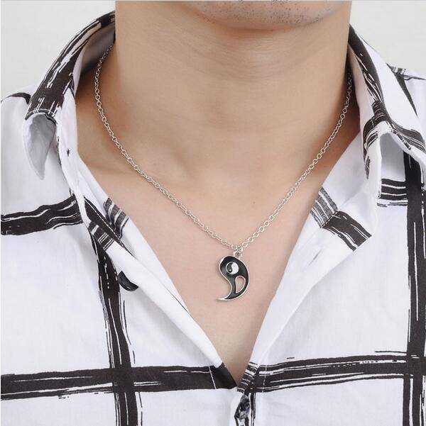 2pcs Black White Best Friends Couples Lover Necklaces XL4