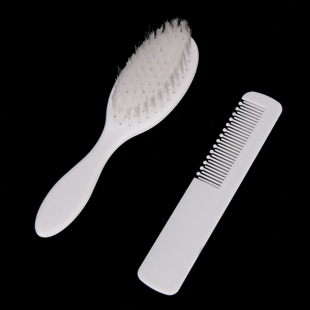 2Pcs White Safety Soft Baby Hair Brush Set Infant Comb Grooming Shower Design Pack Kit Comb + Baby Brush Set M--40