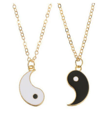 2pcs Black White Best Friends Couples Lover Necklaces XL4
