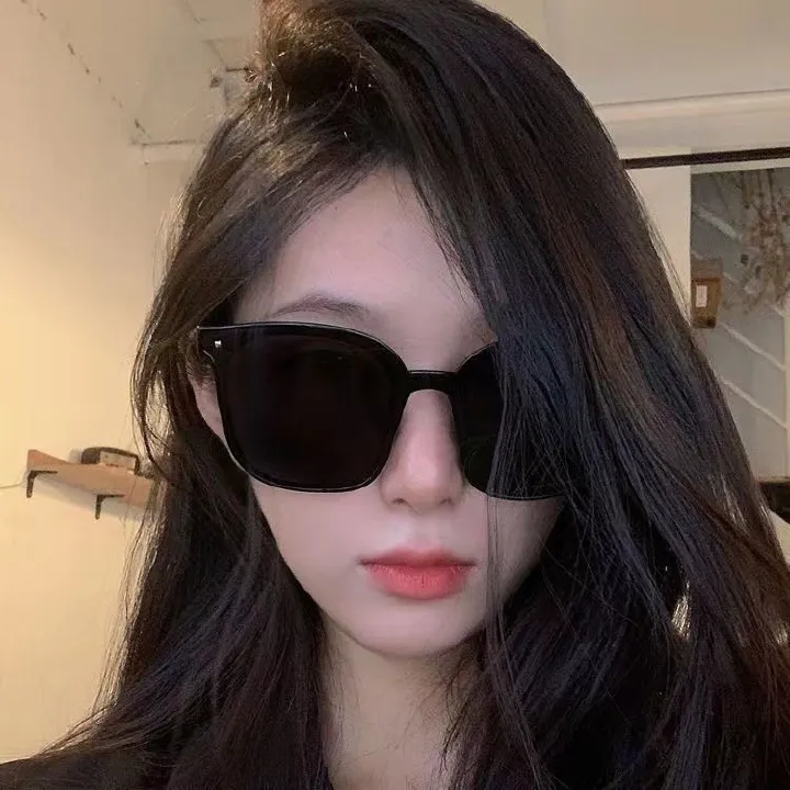Foldable Square Frame Sunglasses For Women Men Rivet Decor Polarized Glasses Casual Portable Outdoor Eyewear UV400 FZ-451
