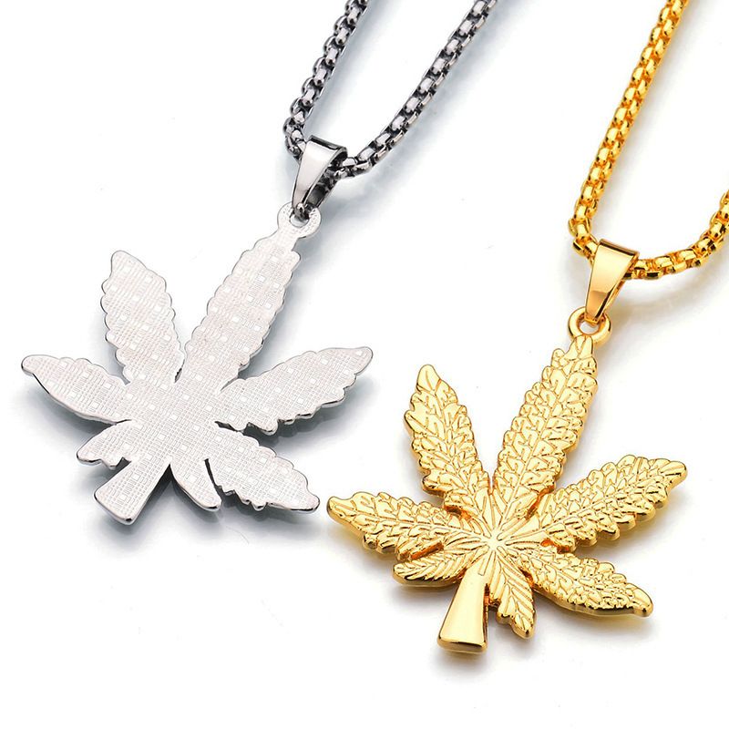 Gold and silver black maple leaf necklace Men and women with the same fashion jewelry hemp leaf pendant XL-302