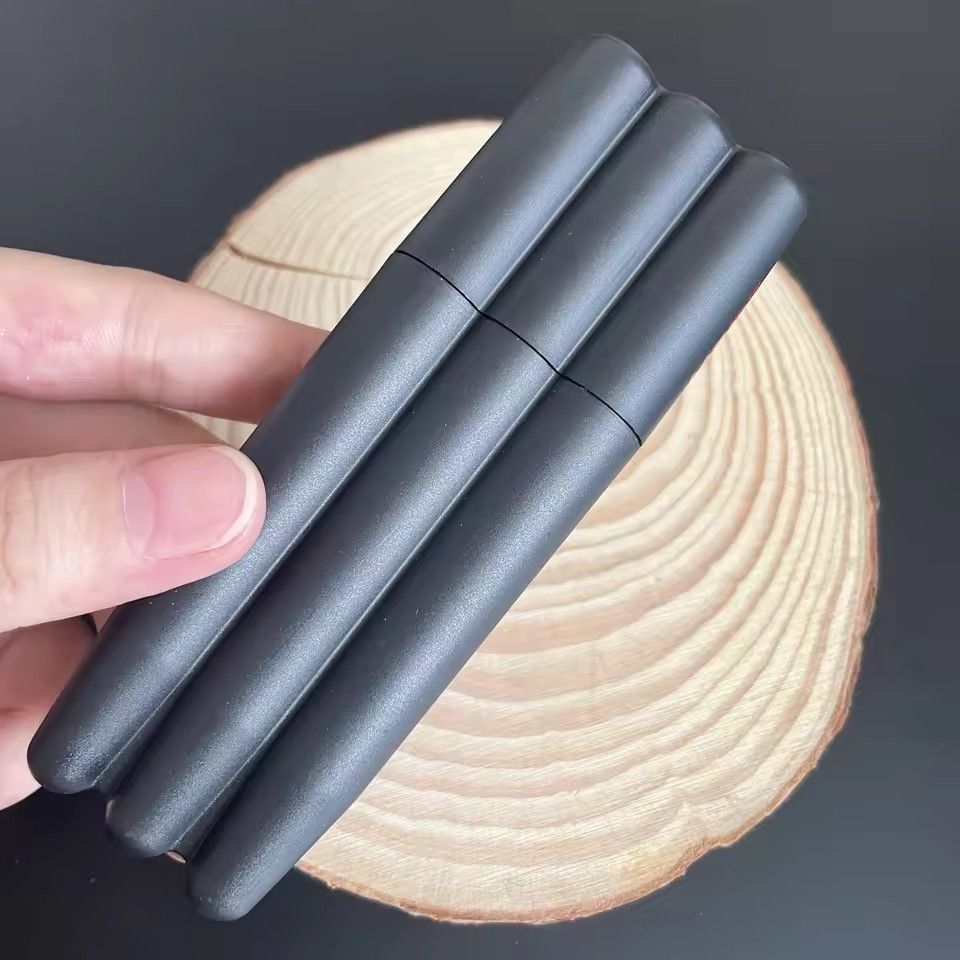 Cigarette box, storage tube, smoking accessories, cigar box, simple men's cigarette iron box, moisture-proof storage box