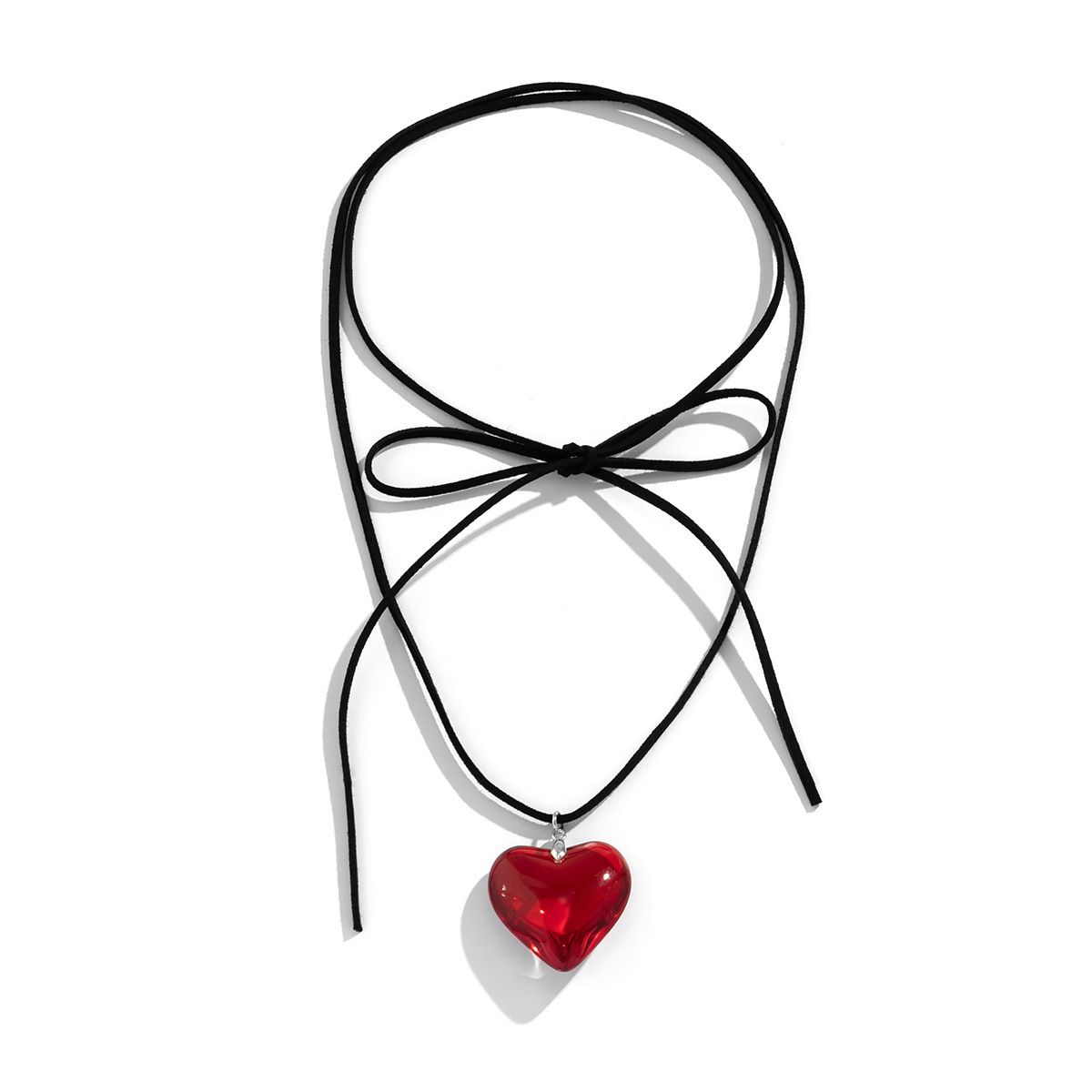 Goth Black Velvet Big Heart Pendant Choker Necklace for Women Elegant Weave Knotted Bowknot Adjustable Chain New Year Jewelry