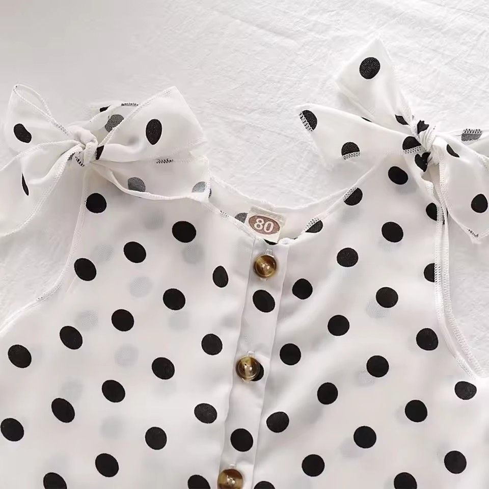 1pc Girls' Summer Strap Pants Baby Strap New Fashionable jumpsuit Korean version wide children's cropped pants super cute