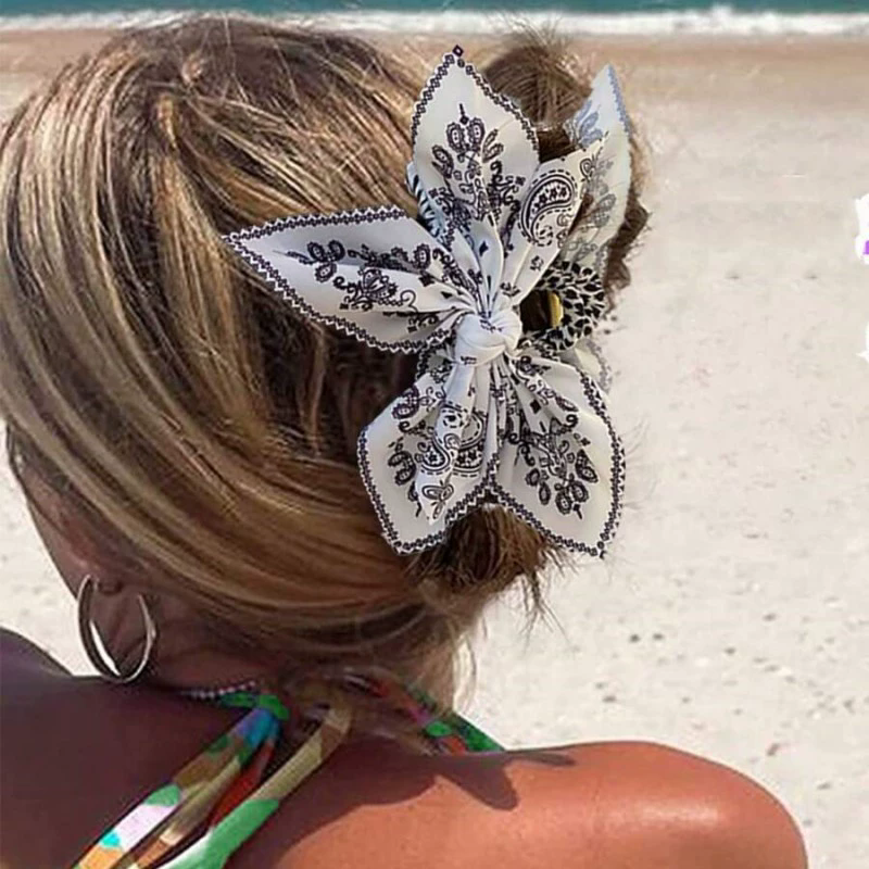 1PC Double-sided cashew flower love grabbing clip, bow hair clip, summer vacation shark clip, fashionable ponytail clip