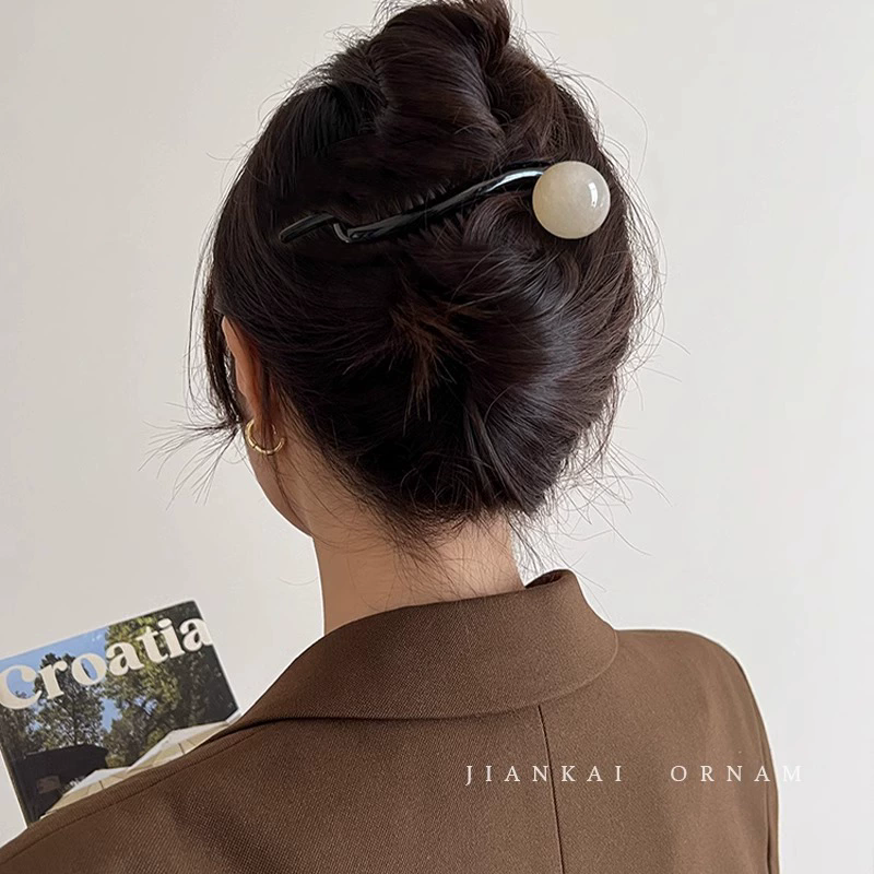 1PC New Twist Hair Clip Plastic Acrylic Bead Imitation Pearl Hairpin Twisted Design Women Hair Accessories