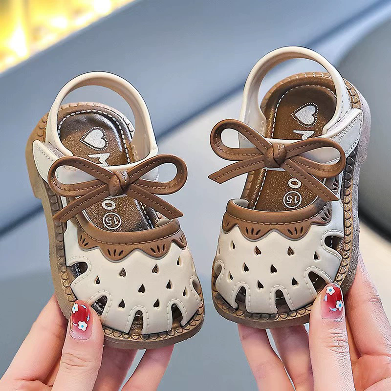 1 pair of  Toddlers Shoe Children's Summer Sandals Baby Girls Breathable Bow Sandals Soft Sole Anti slip Princess Hollow Shoes