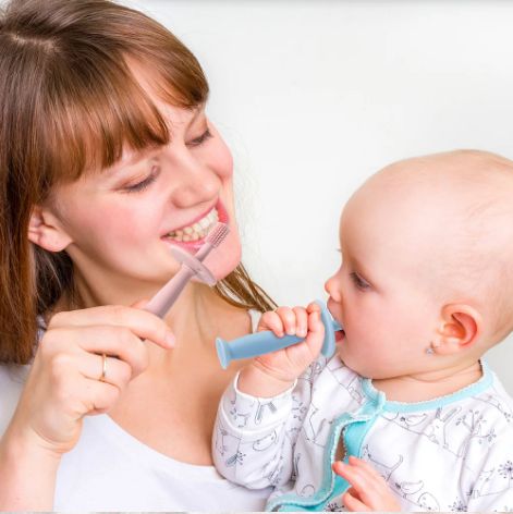 1pc Baby Toothbrush, 360 Degree Children's Toothbrush, Baby Toothbrush, Silicone Brush for Kids, Oral Cleansing Care