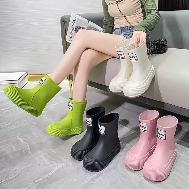 New Warm and Rain Boots, n-on-slip, Lightweight, Waterproof, Soft and Wear-resistant Rain Boots, Fashion Waterproof Shoes