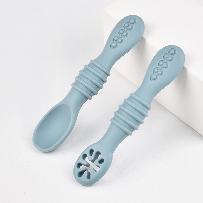 2PCS Cute Baby Learning Spoons Utensils Set Food Grade Silicone Sticky Spoon Children Cutlery Training Spoon Feeding Tableware