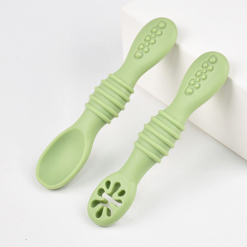 2PCS Cute Baby Learning Spoons Utensils Set Food Grade Silicone Sticky Spoon Children Cutlery Training Spoon Feeding Tableware