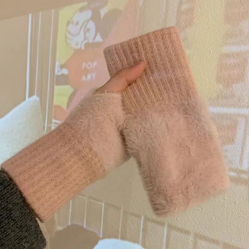 New Mink Fleece Half Finger Gloves for Women's Soft Winter Warmth Luxury Solid Color Plush Knitted Fingerless Gloves