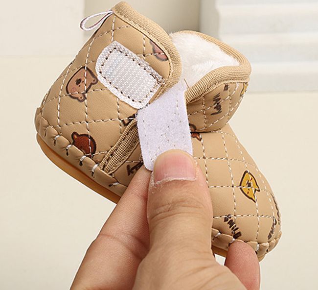 2025 Winter New Baby Kids Short Boots with Thick Fur Cute Girls Snow Boots Cute Bears Hook&loop Baby Walking Shoes Soft Non-slip