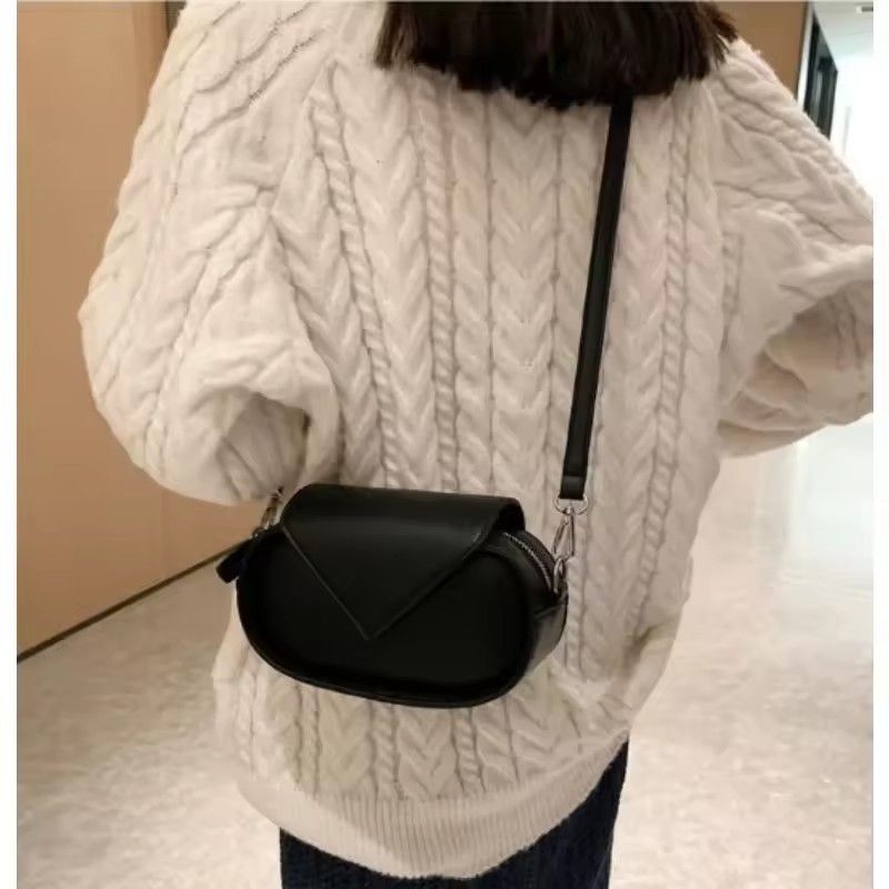 High Appearance Level Women Retro Small Bag One Shoulder Fashion Niche Explosive Network Red Trendy Crossbody Package Handbags