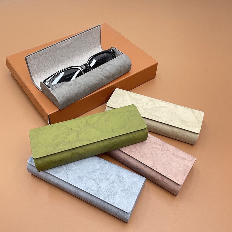 Fashion Magnetic Attraction Glasses Protector Case Durable Portable Protective Eye Glasses Case Eyewear Protective Case Unisex