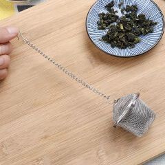 1PC Durable Silver Reusable Stainless Mesh Herbal Ball Tea Spice Strainer Teakettle Locking Tea Filter Infuser Spice