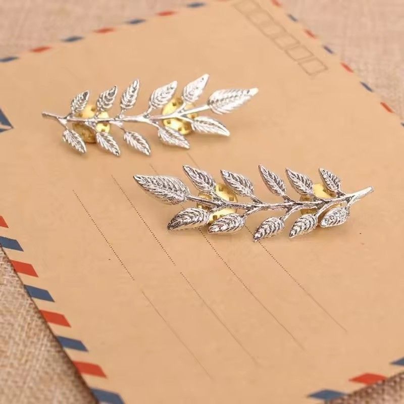 1Pair Trendy Suit Shirt Collar Pin Leaf Alloy Brooches Sweater Collar Button For Men Women Daily Fashion Clothing Accessories A-27