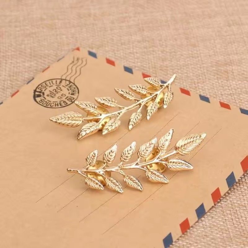1Pair Trendy Suit Shirt Collar Pin Leaf Alloy Brooches Sweater Collar Button For Men Women Daily Fashion Clothing Accessories A-27