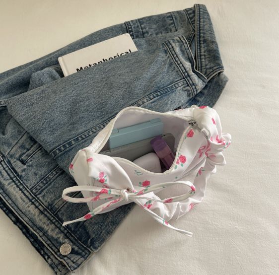 Women's Bags 2026 Summer Canvas Pleated Handbags Armpit Bag Korean Floral Bow Printed Zipper Tote Bag Female Small Shoulder Bag