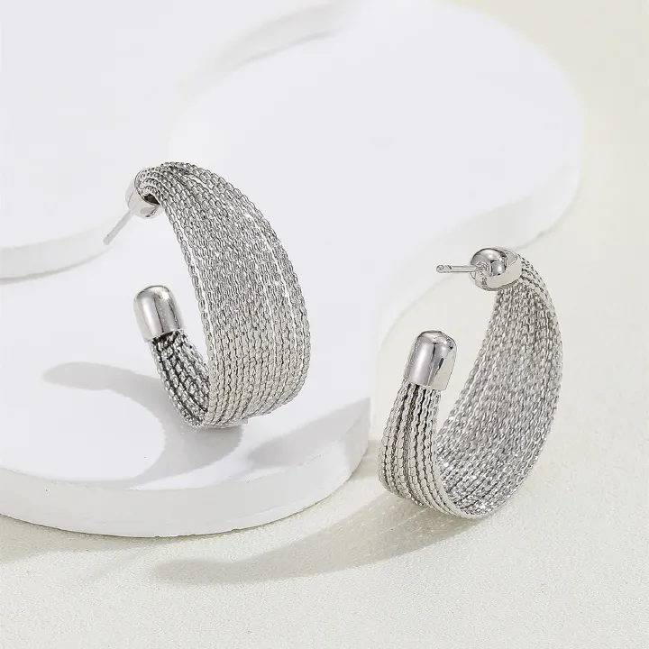 ins cold style high-end earrings 2024 new trendy round face fashion temperament earrings