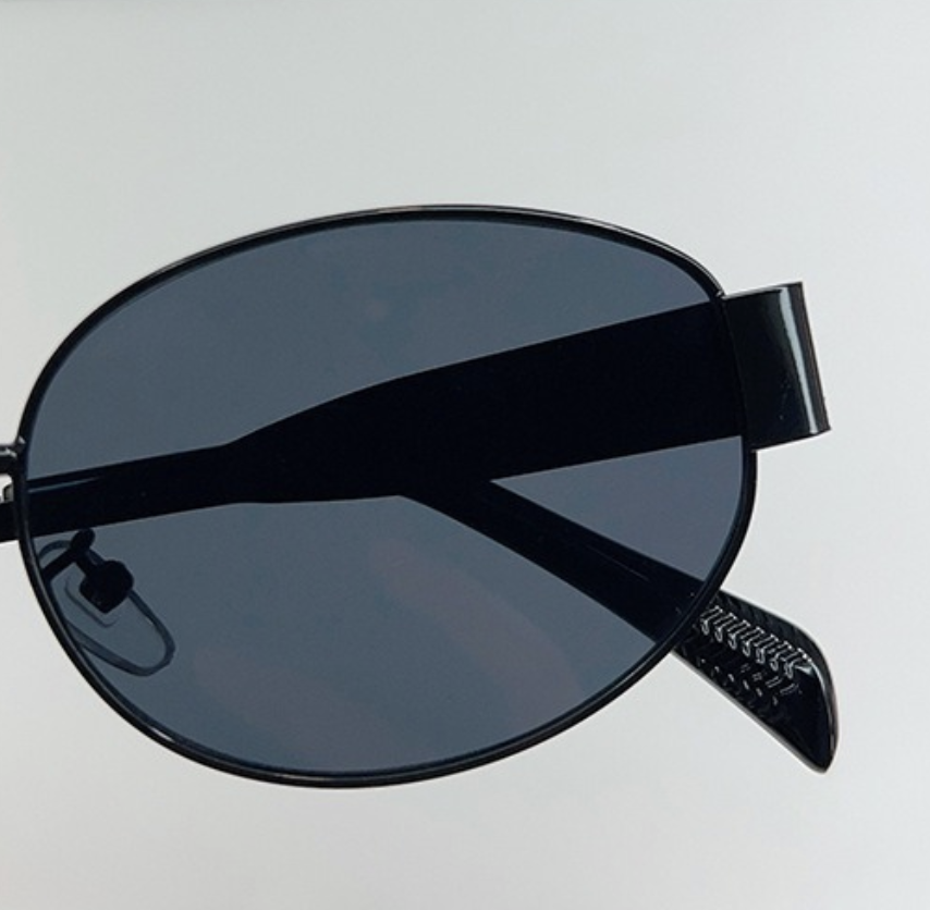 New Trendy Sunglasses, Internet Celebrity Travel, The Same Oval Metal Sunglasses, High Fashion And Thin Sunshade Glasses
