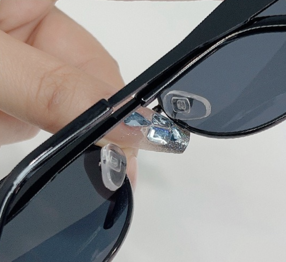 New Trendy Sunglasses, Internet Celebrity Travel, The Same Oval Metal Sunglasses, High Fashion And Thin Sunshade Glasses