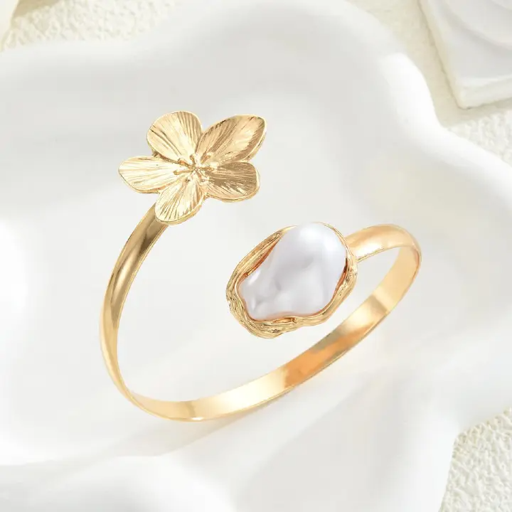 Elegant Retro Flower Bracelet Flower Special-Shaped Pearl Bracelet Opening Adjustable Hand Jewelry