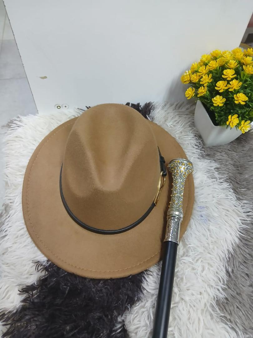 MEN HAT🍷This men hats are high end quality, they are fashionable and durable. Their different designed colors is their glamour and they are easy to maintain. Suitable in all seasons.