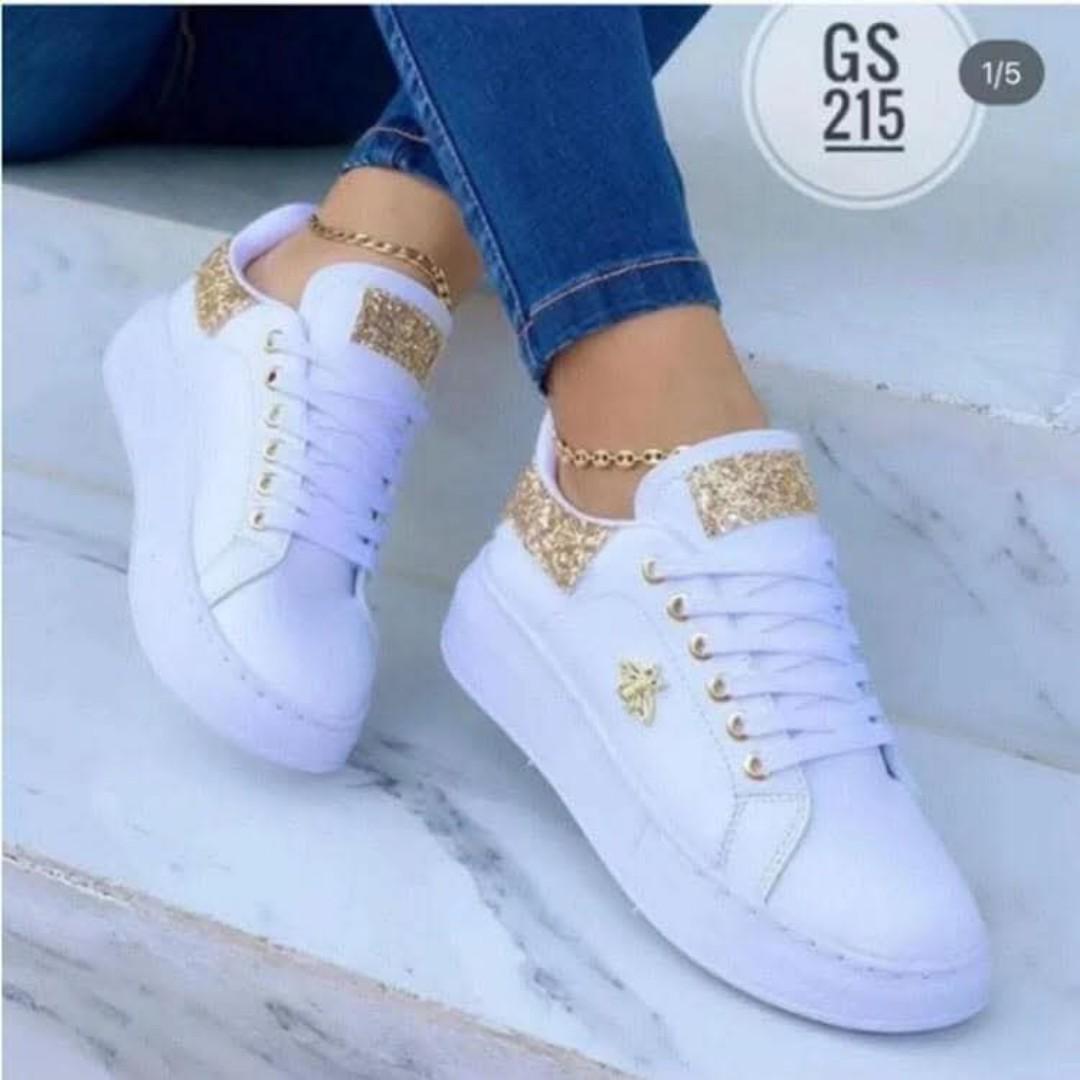 QUEENS OUTSTANDING SNEAKERS ✅These sneakers shoes are fashionable, suitable in all seasons and flexible with any outfit of your choice. They are both compatible for casual and official occasion. With