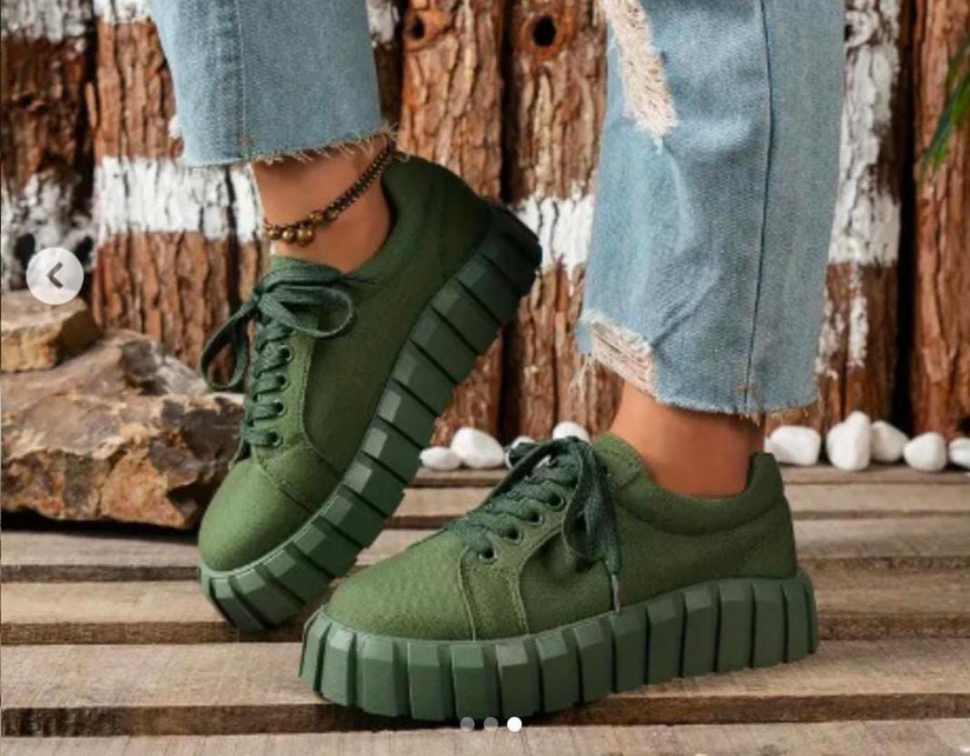 LUKU LUKU WOMEN SNEAKERS ✅These sneakers shoes are fashionable, suitable in all seasons and flexible with any outfit of your choice. They are both compatible for casual and official occasion. With a c