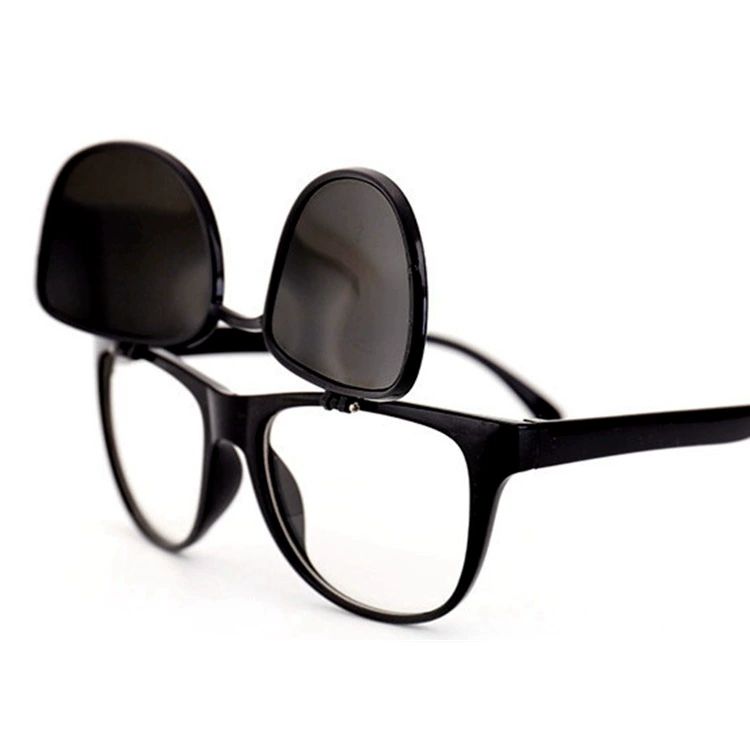Double - layer flip - up goggles. They are windproof and serve as labor - protection glasses, suitable for both men and women, especially for welders. They are also anti - ultraviolet sunglassesavail.
