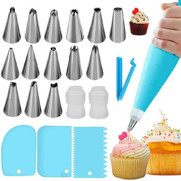 Baking tool kit, includes piping tips, bags & scrapers. Ideal for baking cakes and cupcakes. Enables decorative tasks like cream piping and smoothing, essential for bakers.