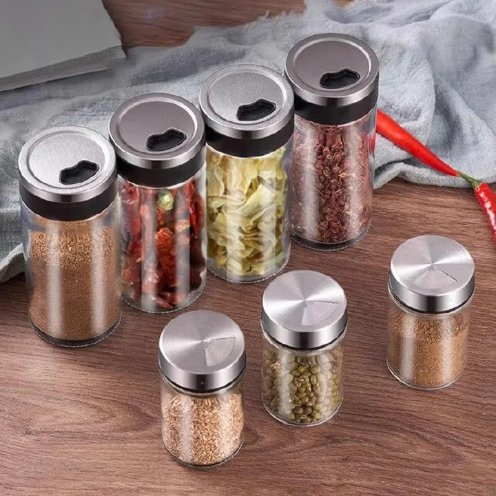 4PCS/SET Glass seasoning jar set, equipped with stainless - steel lids. Suitable for storing spices, dried goods, etc. The transparent bottle bodies make it easy to check the remaining quantity.