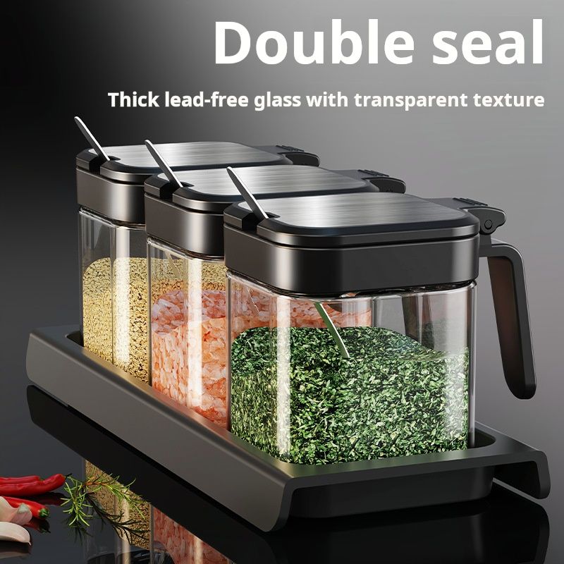 4pcs/set  Glass seasoning jar set, equipped with stainless - steel lids. Suitable for storing spices, dried goods, etc. The transparent bottle bodies make it easy to check the remaining quantity.