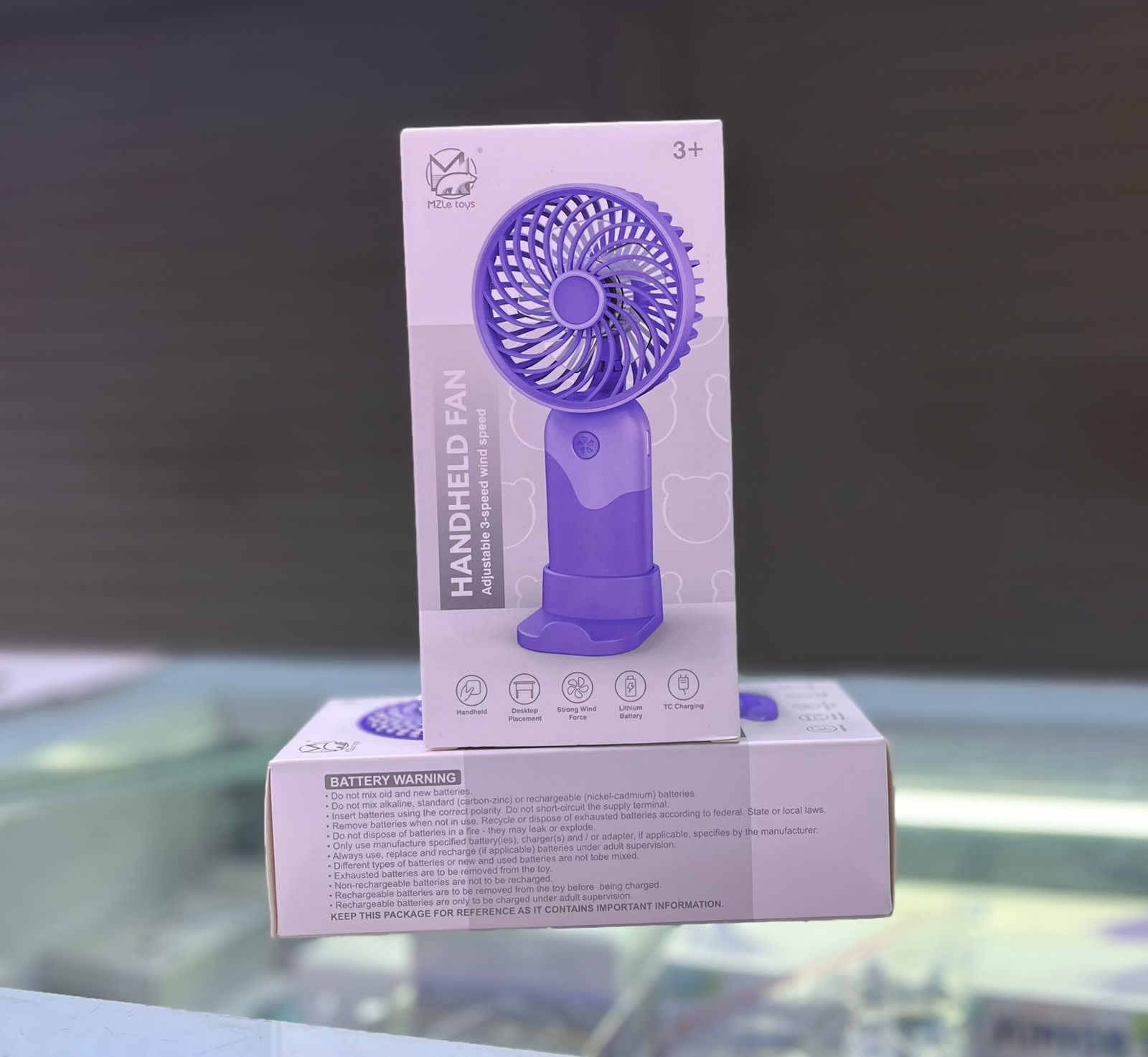 USB RECHARGEABLE HAND-HELD FANS
PORTABLE FANS
3 Modes
Portable 
USB charging