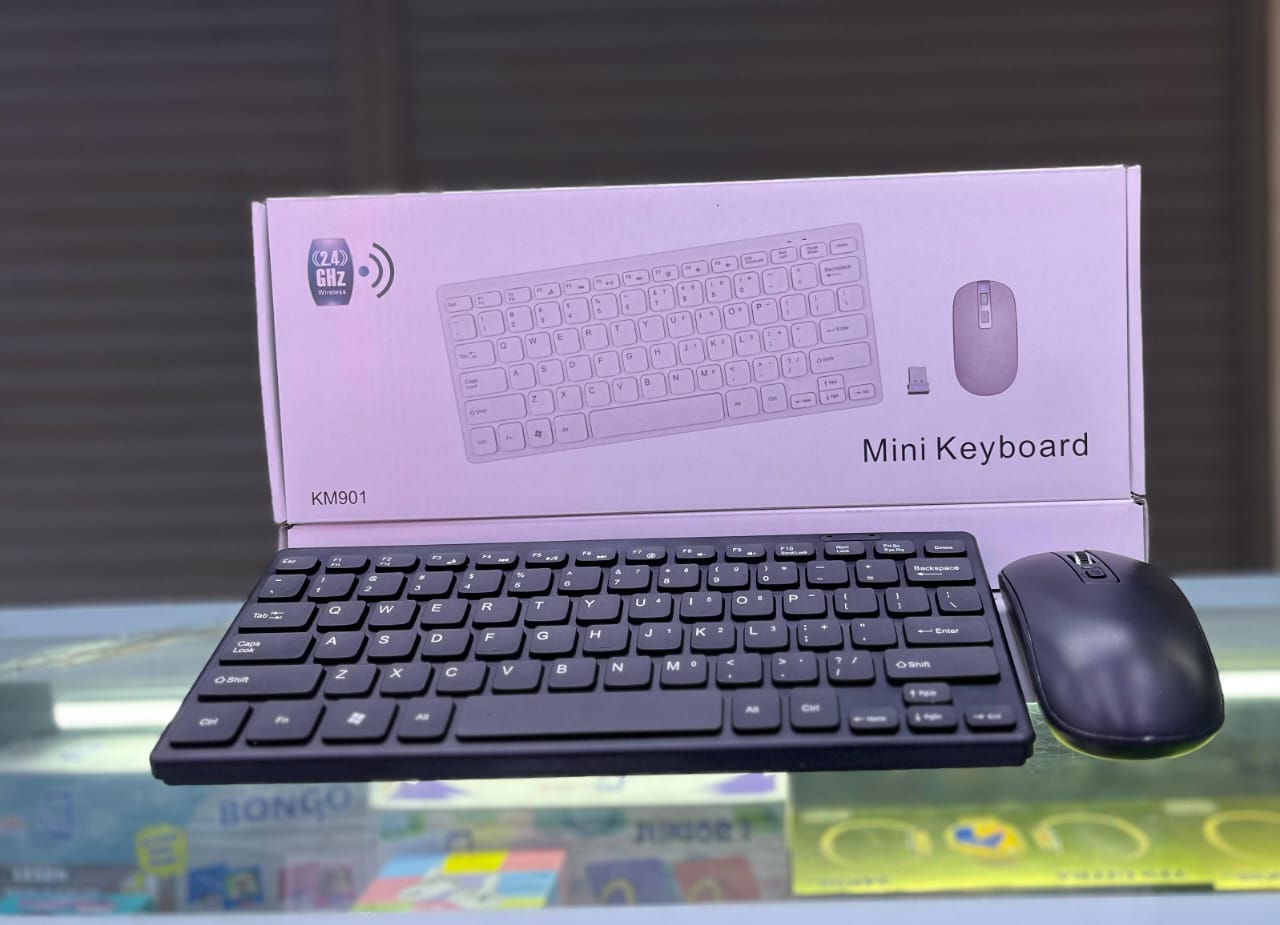 BRAND NEW WIRELESS KEYBOARD & MOUSE
MINI PORTABLE KEYBOARD
SUPPORTS BLUETOOTH CONNECTION
ENGLISH KEYBOARD