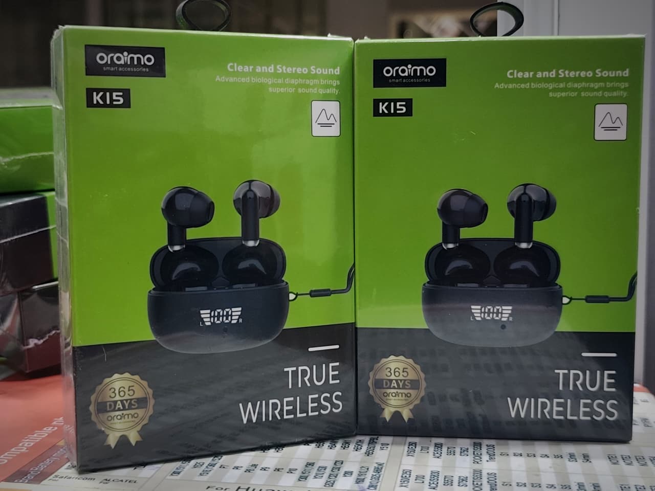 K15 ORAIMO EARBUDS
- WIRELESS CHARGING CASE
- 10 METRE CONNECTION RANGE
- 8 HOURS PLAY TIME